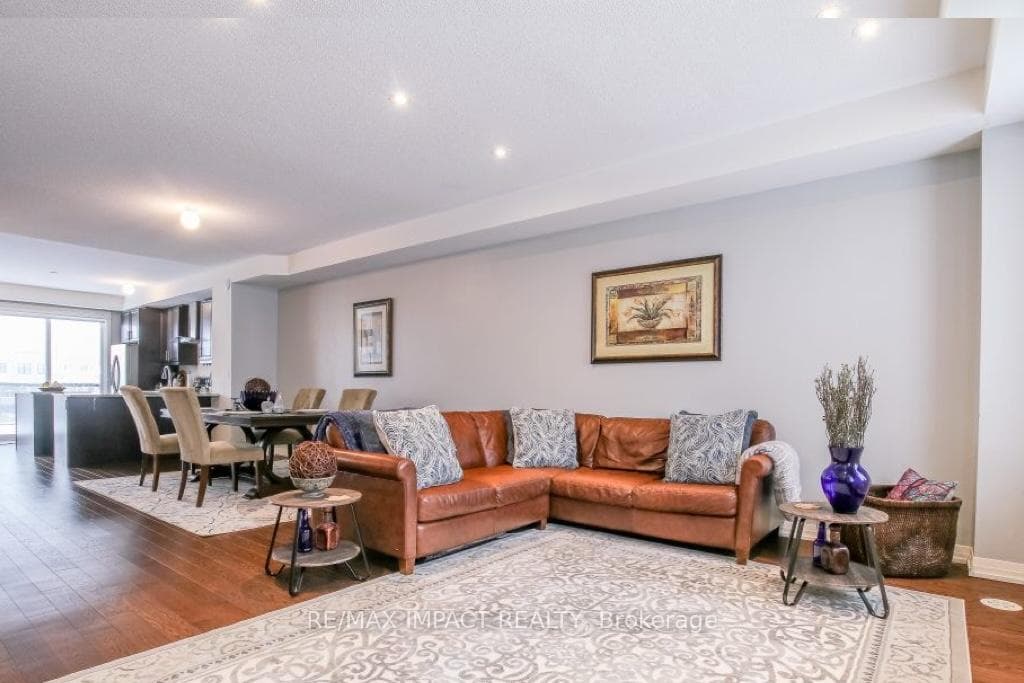 31 Prince William Boulevard photo 4