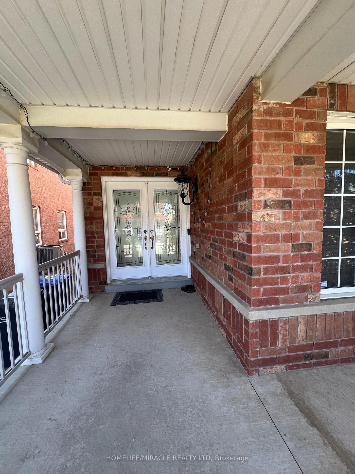53 Hiberton Crescent photo 1