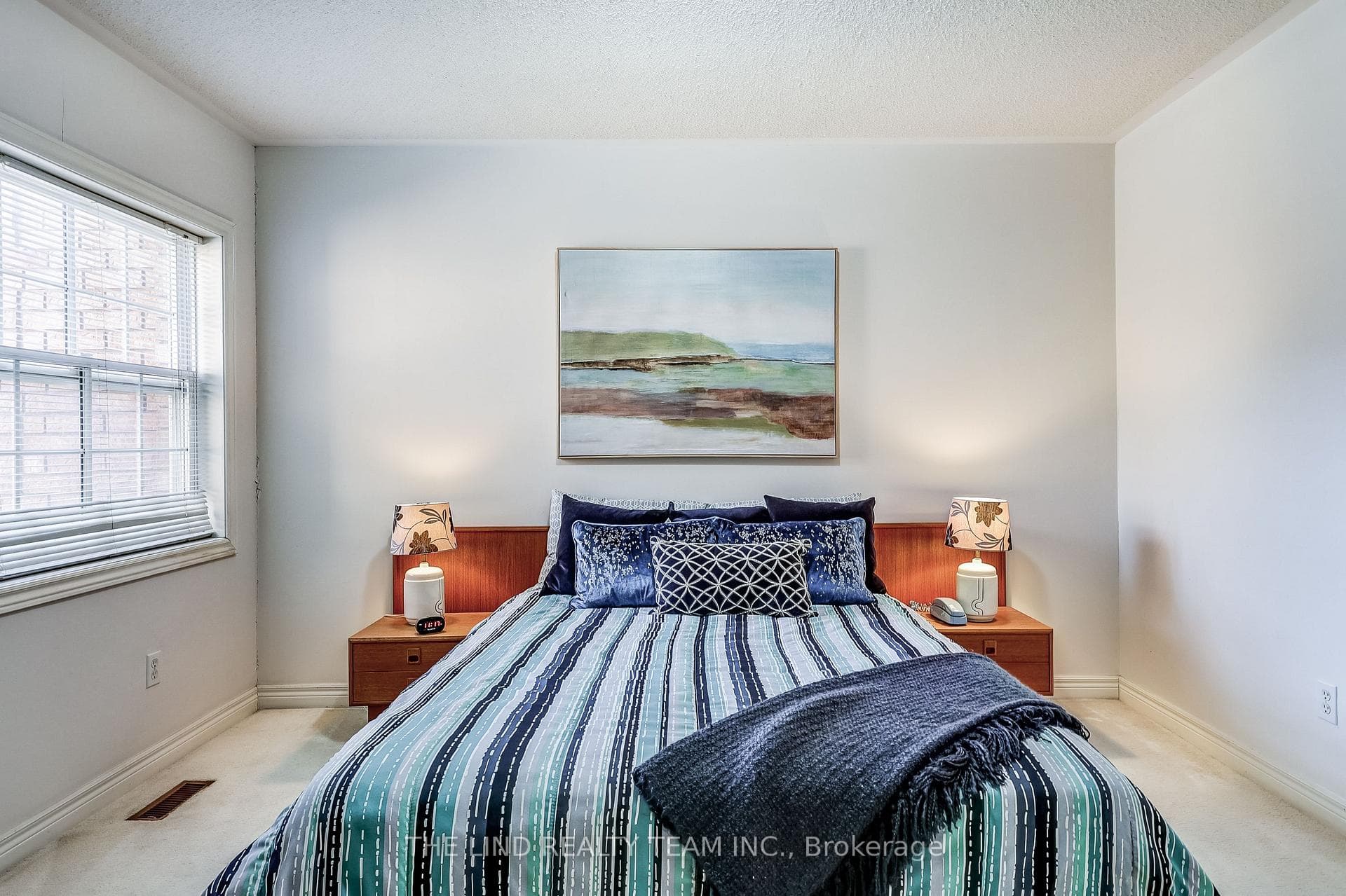 20 Hawtin Lane photo 32