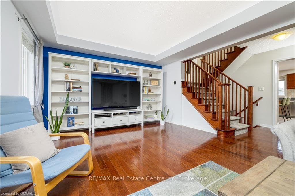 335 DYMOTT Avenue photo 12