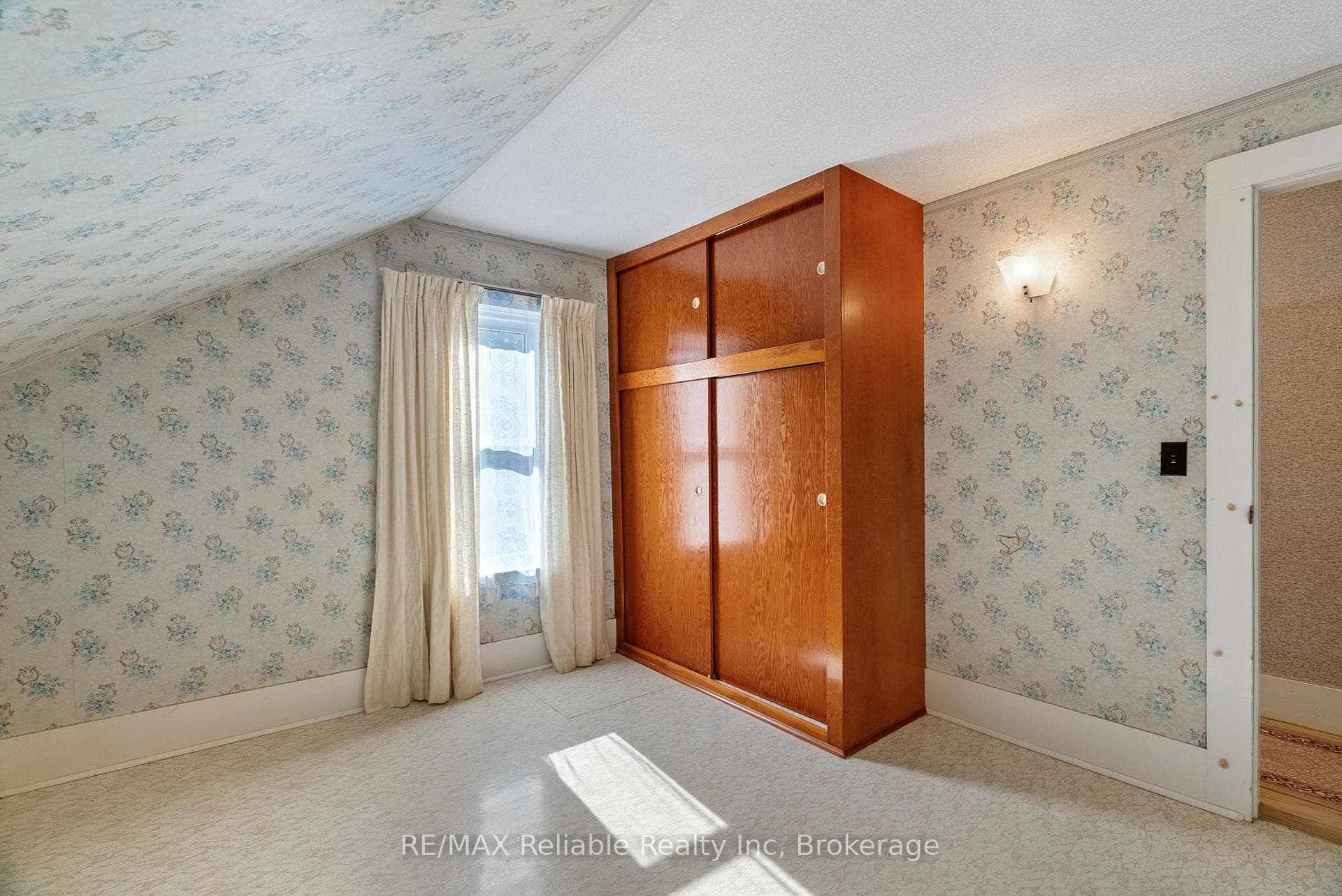 67 Jarvis Street photo 26