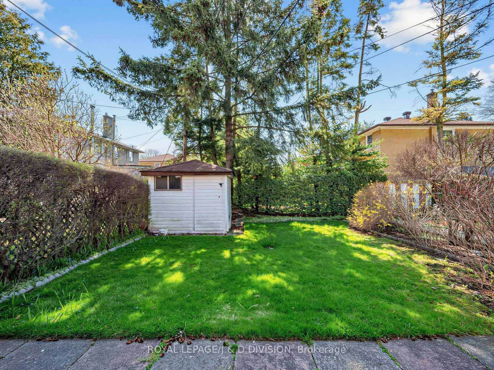 7 Crosby Avenue photo 27