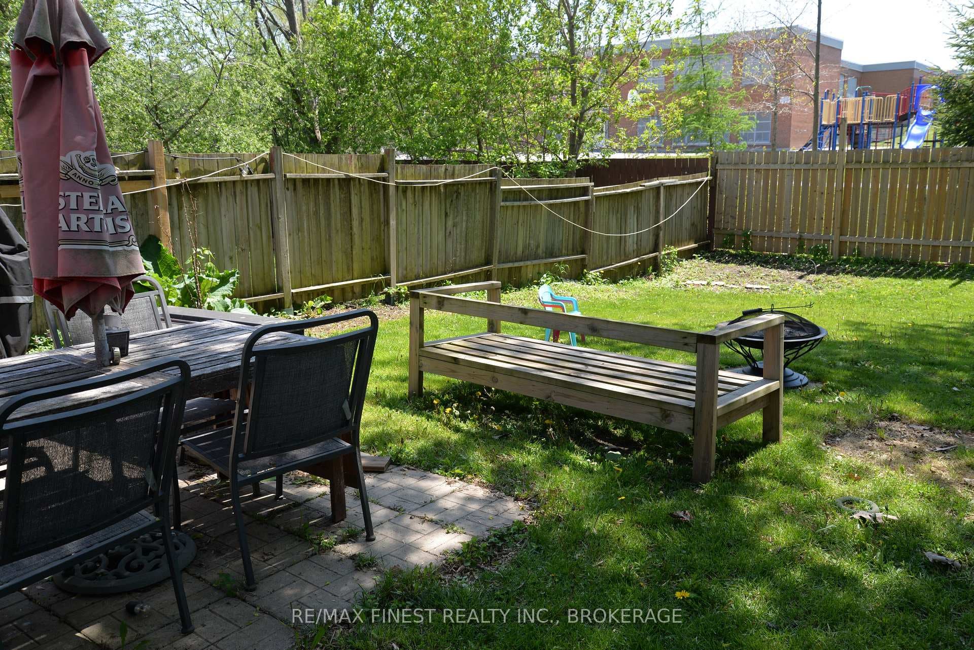 48 Abbey Dale Court photo 33