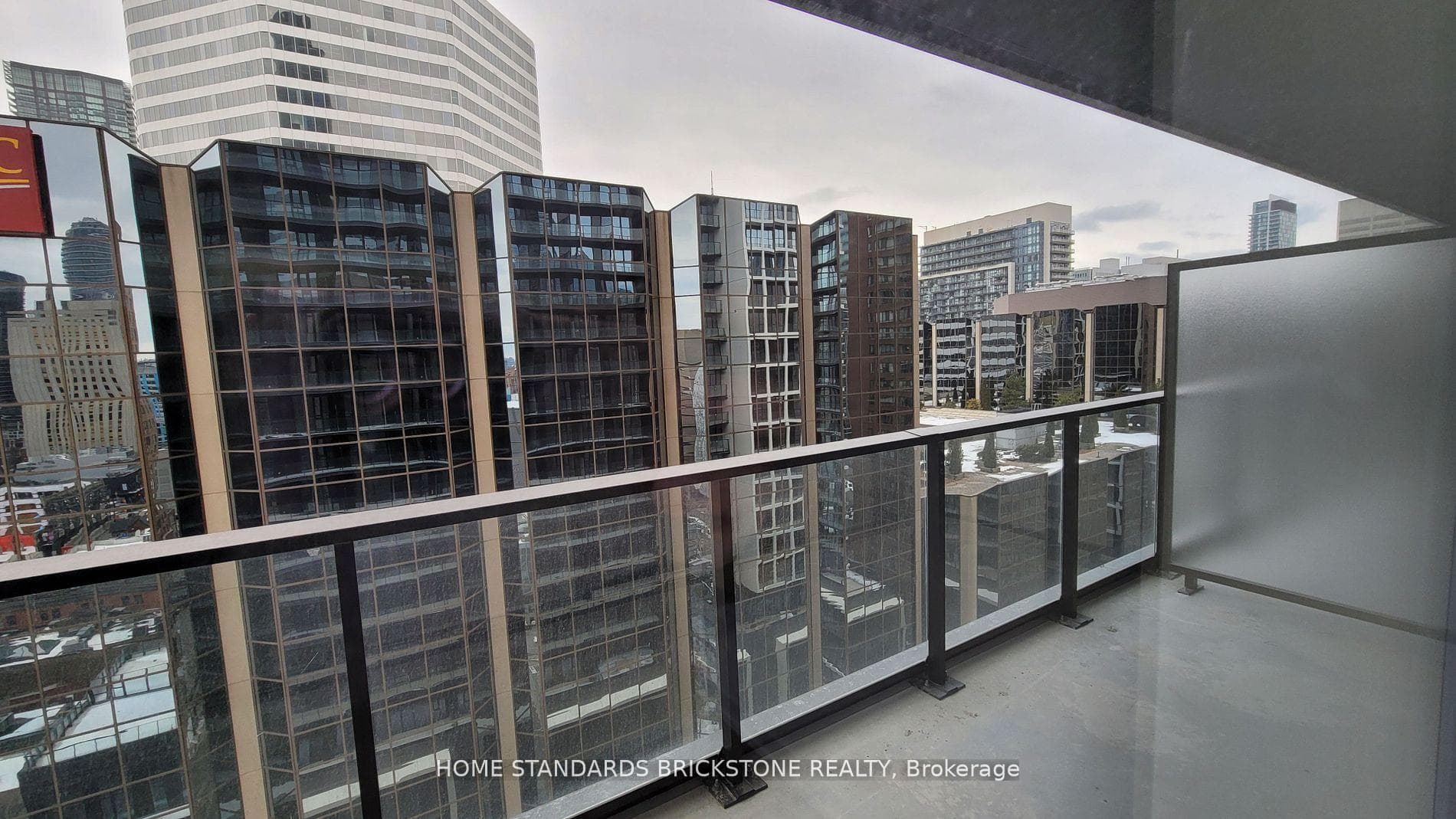 20 Edward Street Unit 1304 photo 3