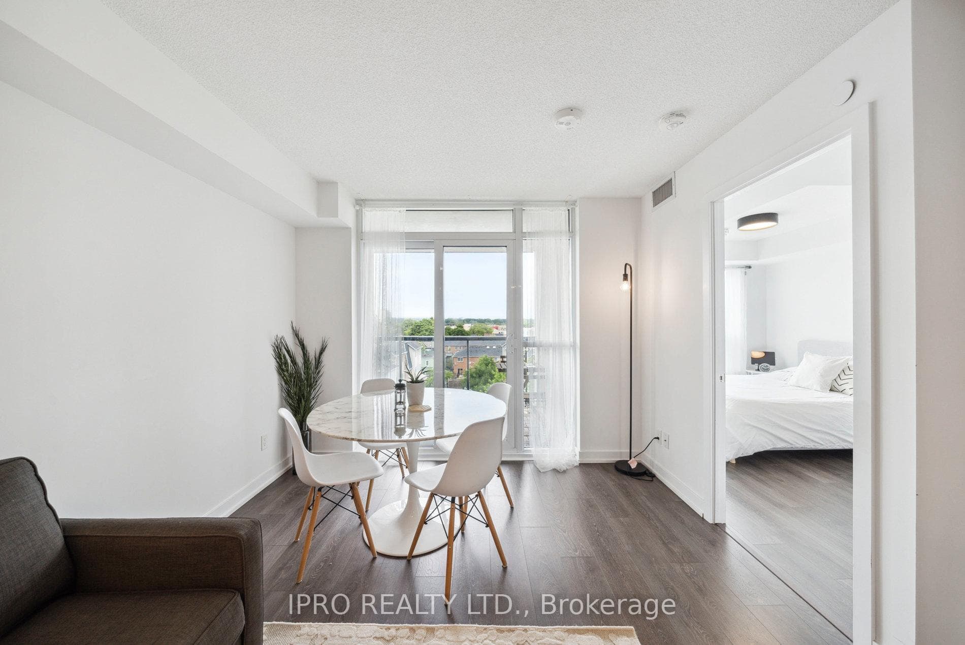 8 Trent Avenue Unit 513 photo 16