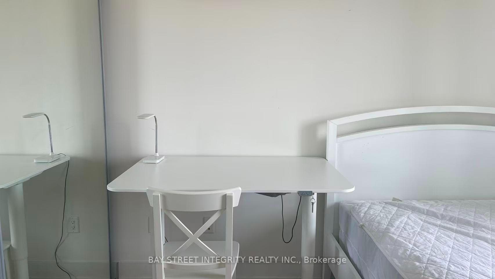 88 Sheppard Avenue Unit 2301 photo 11