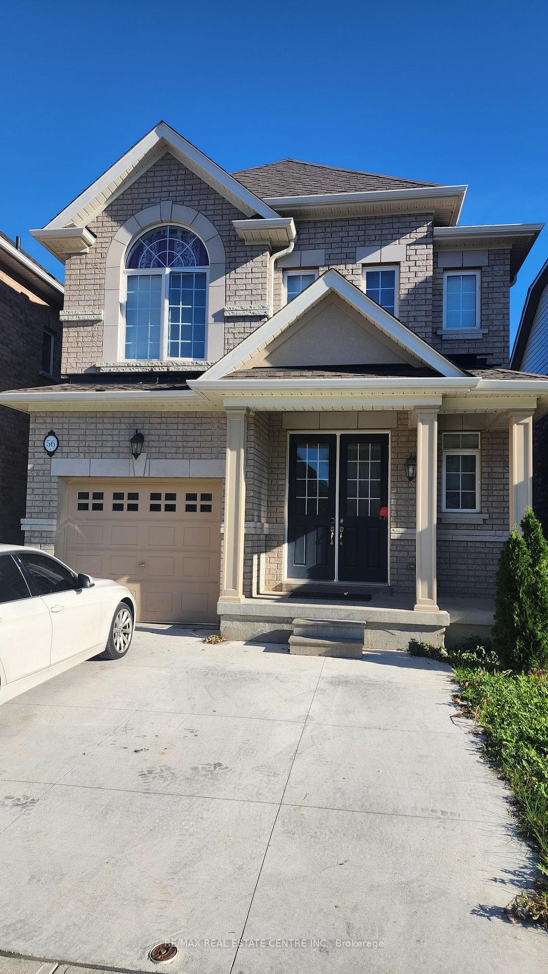 56 Kempsford Crescent photo 1