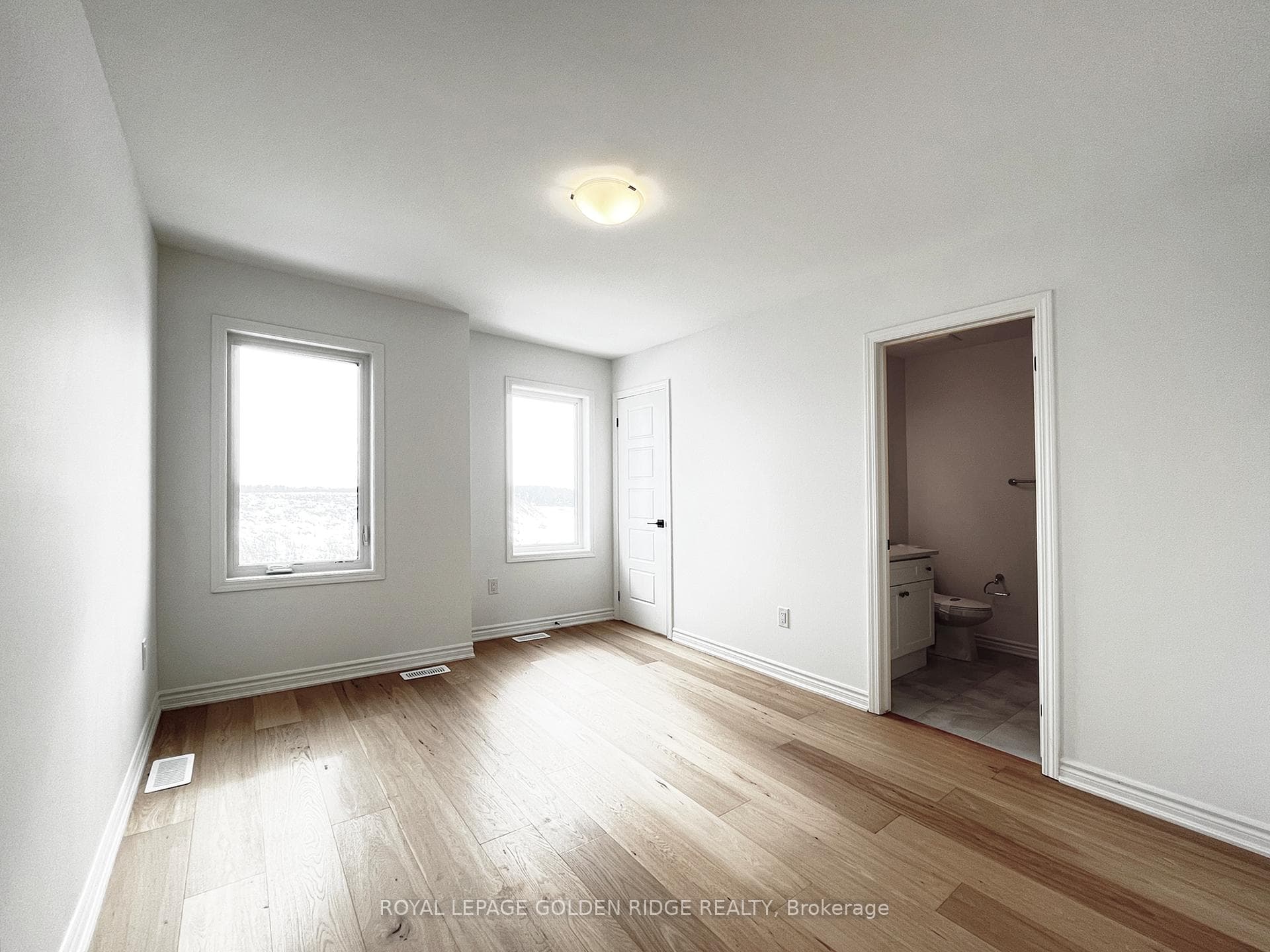 34 Azure Drive photo 23