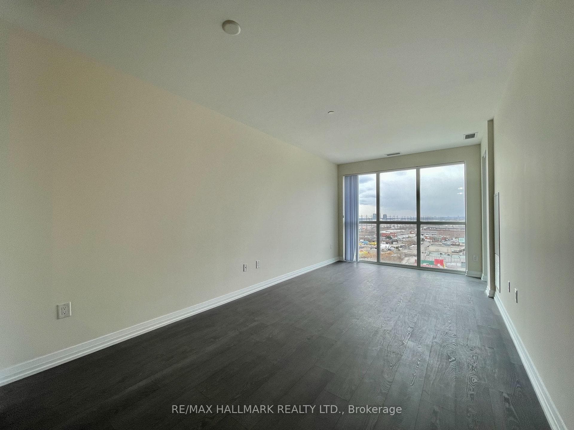 50 Thomas Riley Road Unit 808 photo 6