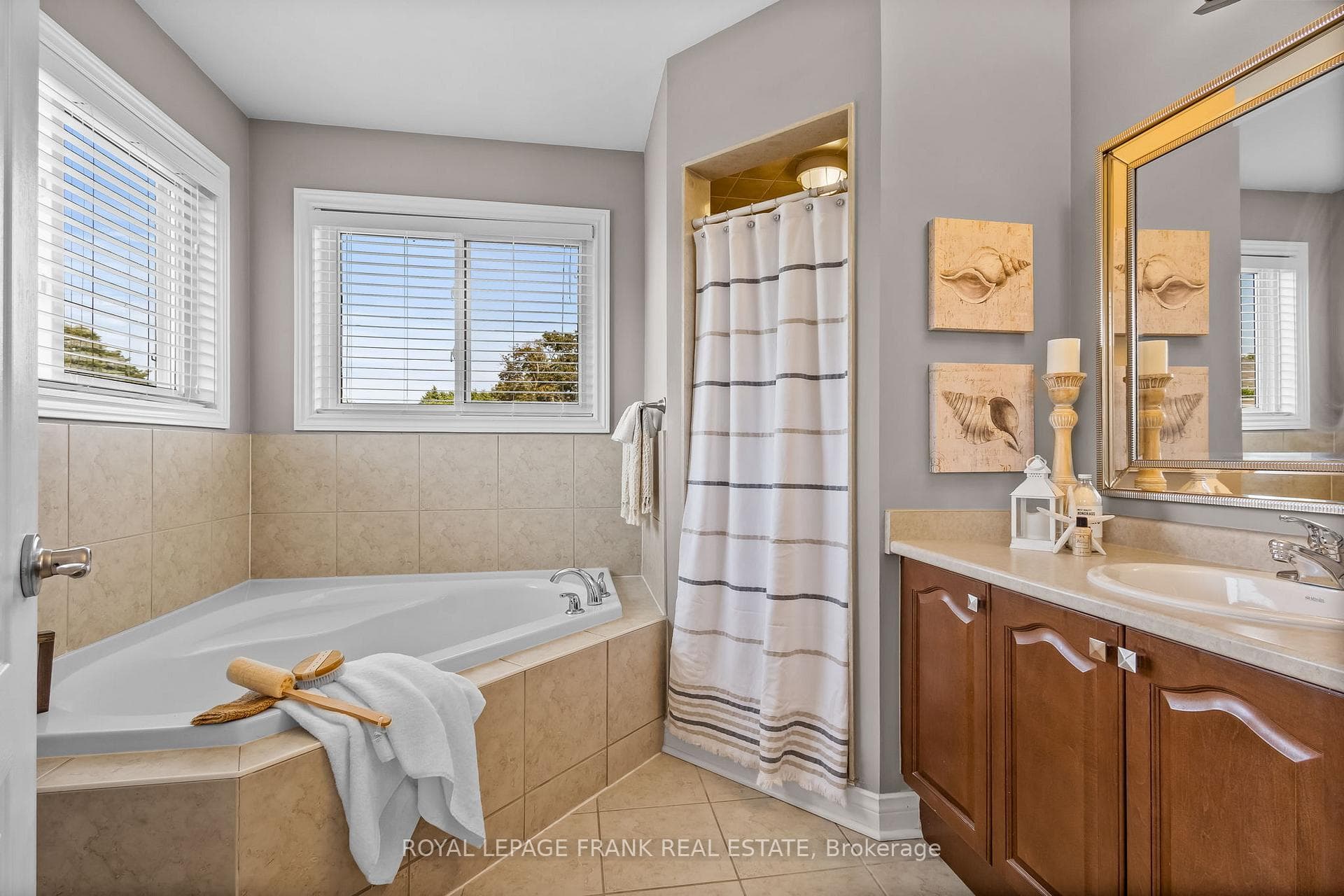 18 Squire Fletcher Drive photo 18