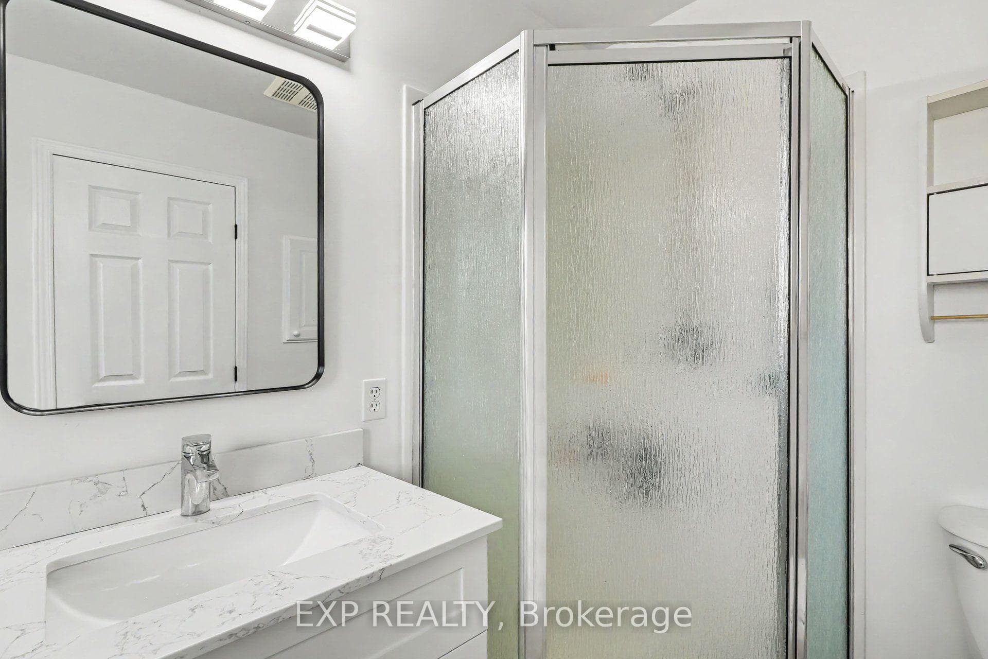 203 Duntroon Circle photo 27