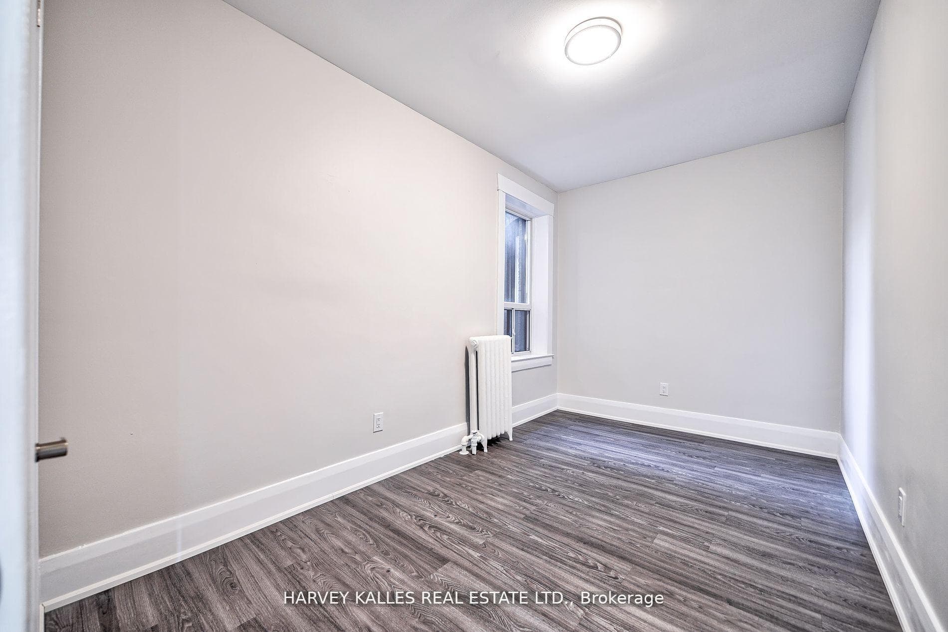 161 Lauder Avenue Unit B photo 17
