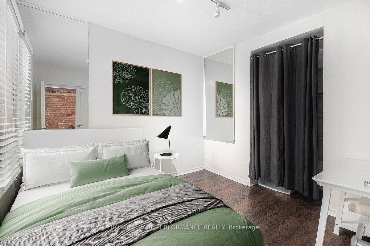 2nd bedroom on 2nd level
