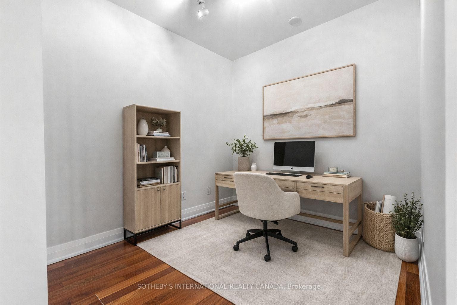 1430 Yonge Street Unit 601 photo 9