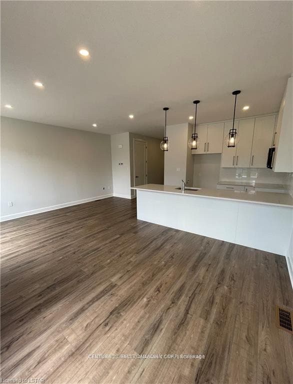 175 Doan Drive Unit 105 photo 8