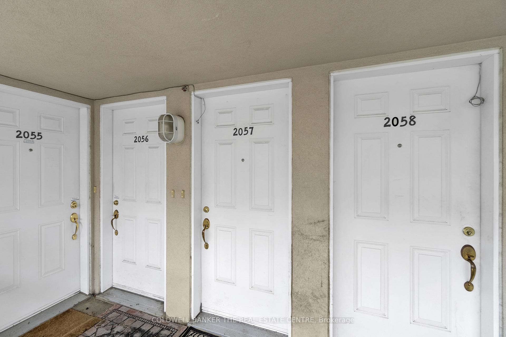 3047 Finch Avenue Unit 2057 photo 2