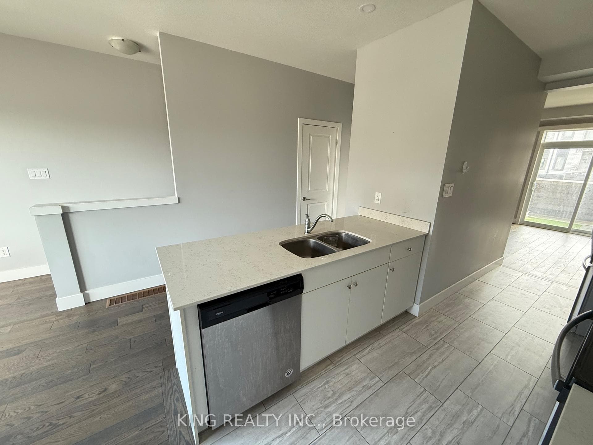 2070 Meadowgate Boulevard Unit 51 photo 18