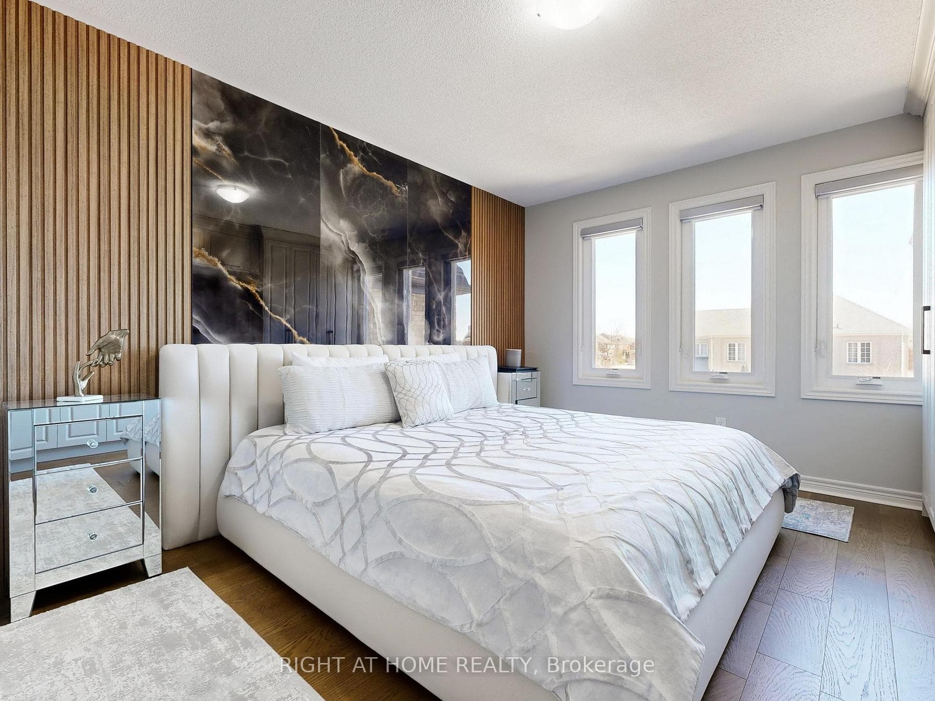 116 Summerlyn Trail photo 33