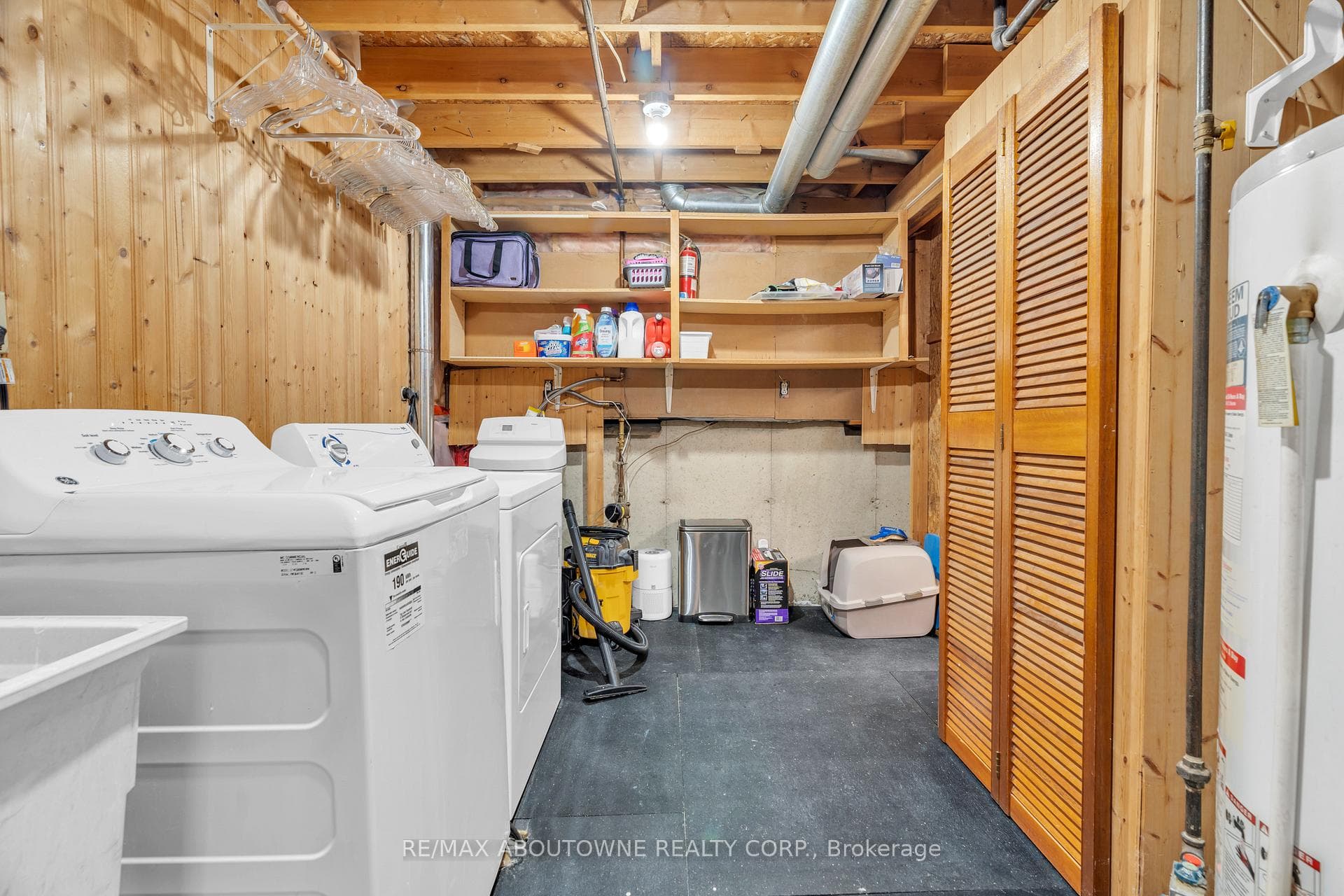 20 Moss Place photo 24