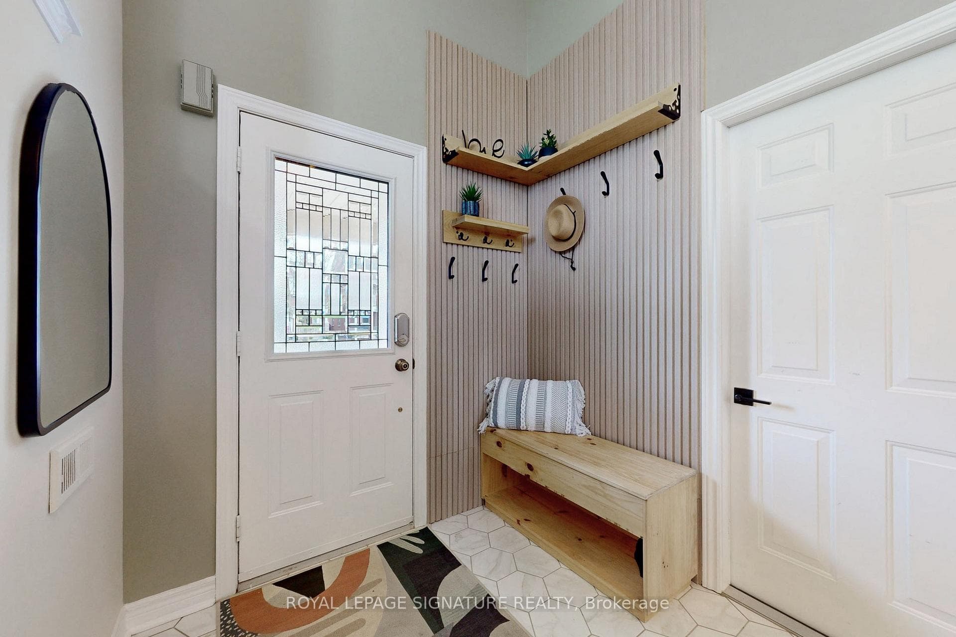 Spacious Foyer