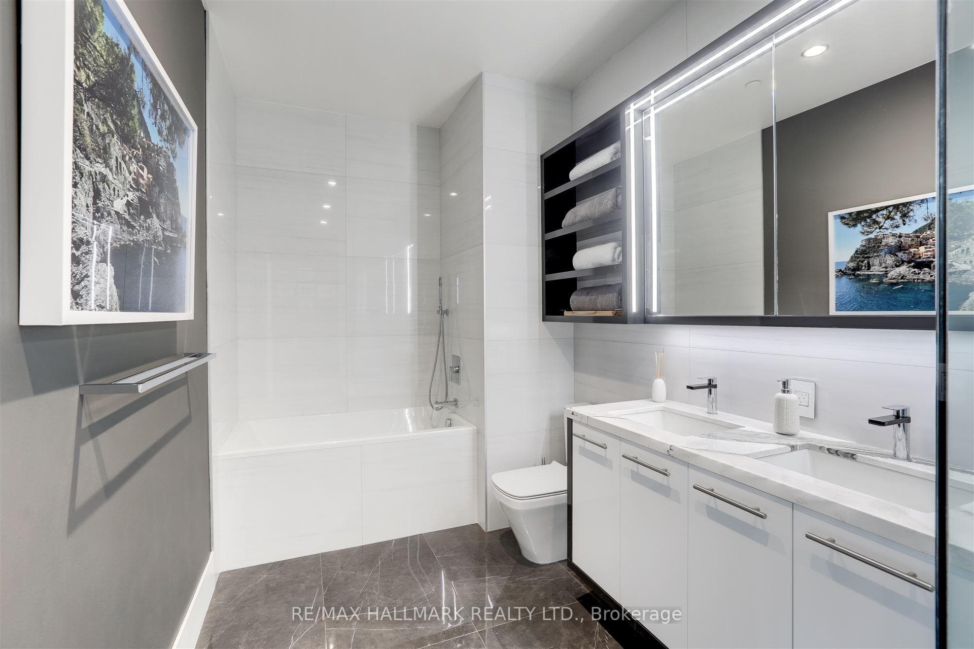 170 Bayview Avenue Unit PH 01 photo 18