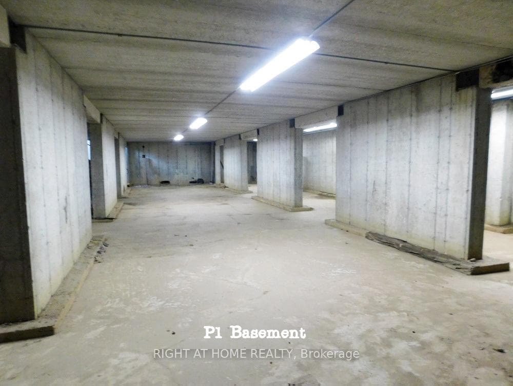 568 Ridge Road photo 13