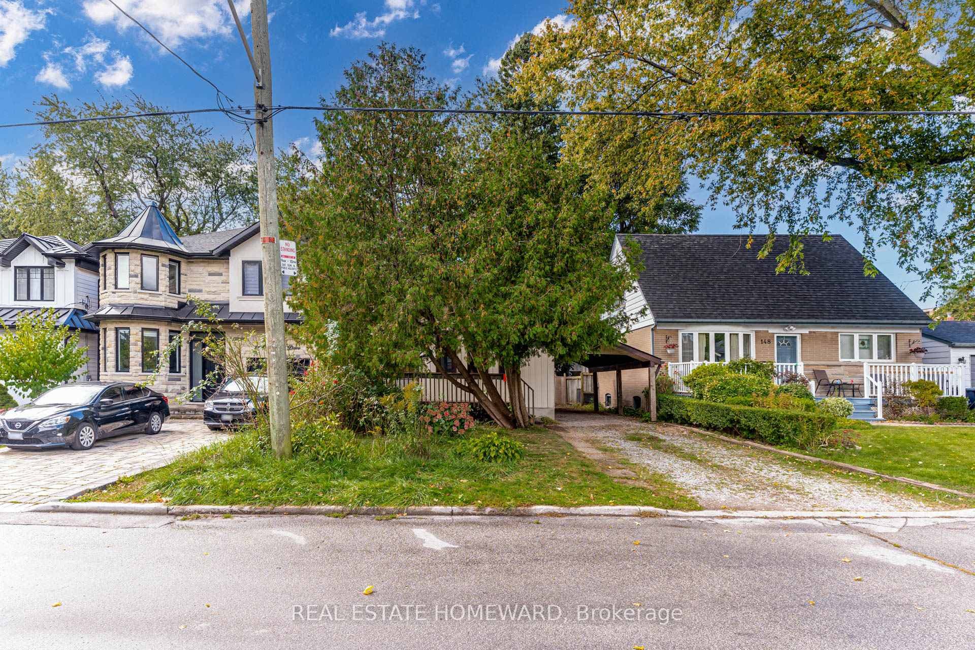 146 Gradwell Drive photo 2