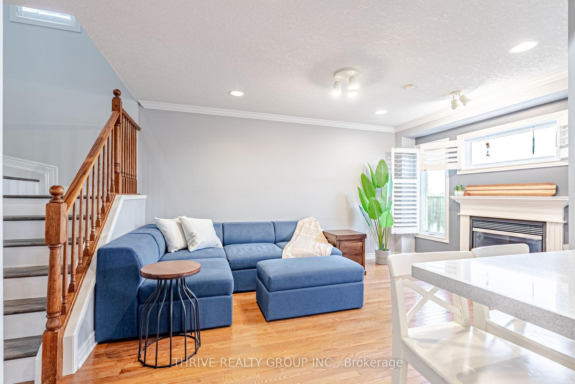 2374 Meadowgate Boulevard photo 9