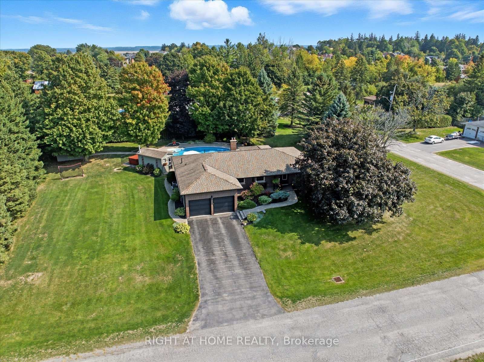 620 Alma Street photo 47