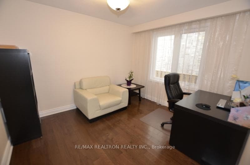 257 Betty Ann Drive photo 40