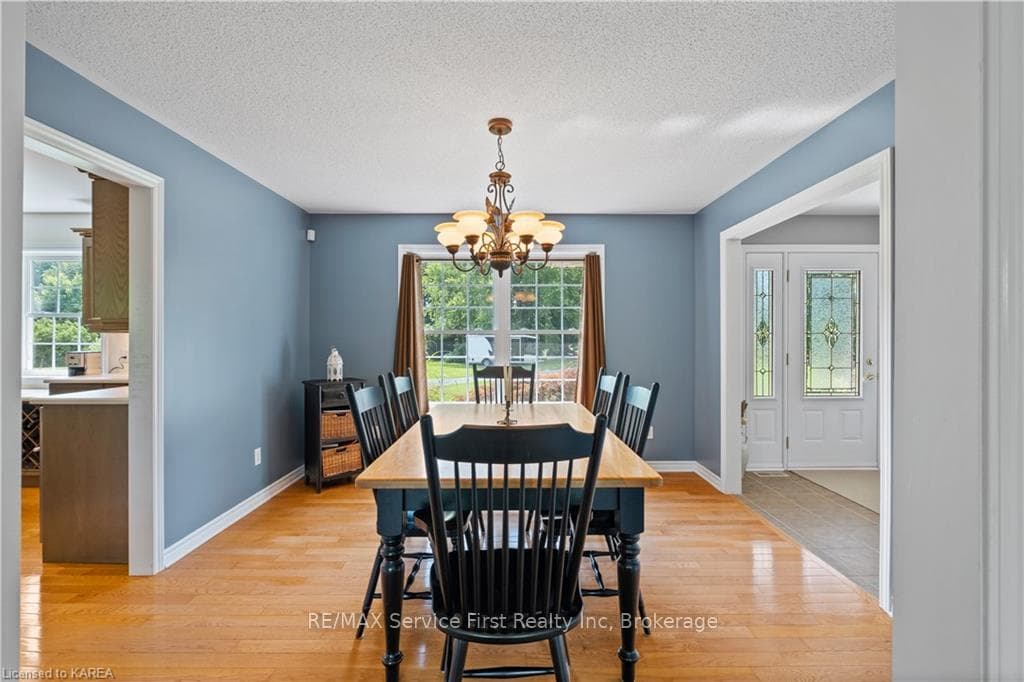 2548 SANDS Road photo 9