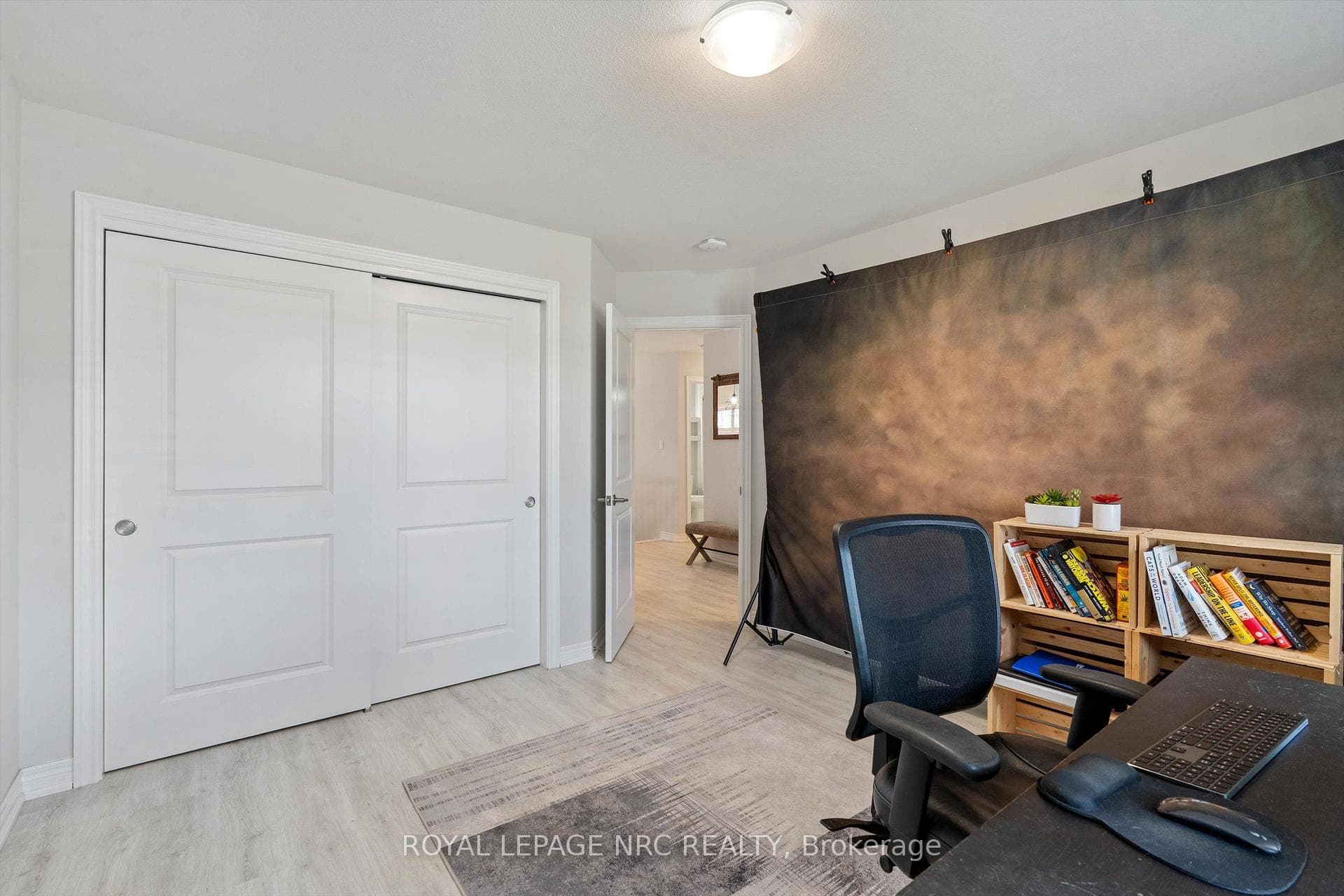 141 Acacia Road photo 17