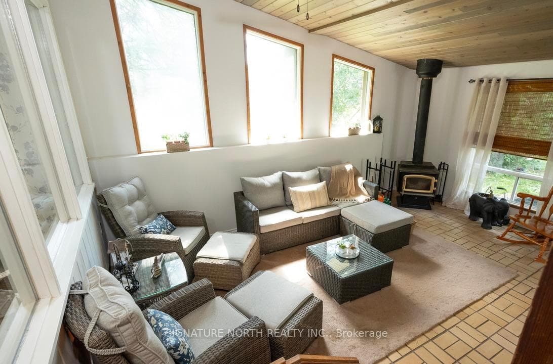 1335 Riverdale Road photo 18