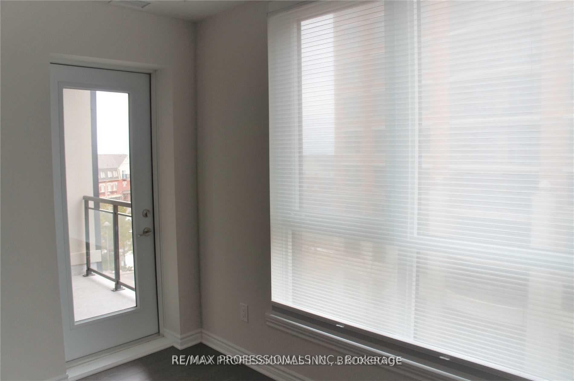 150 Oak Park Boulevard Unit 403 photo 14