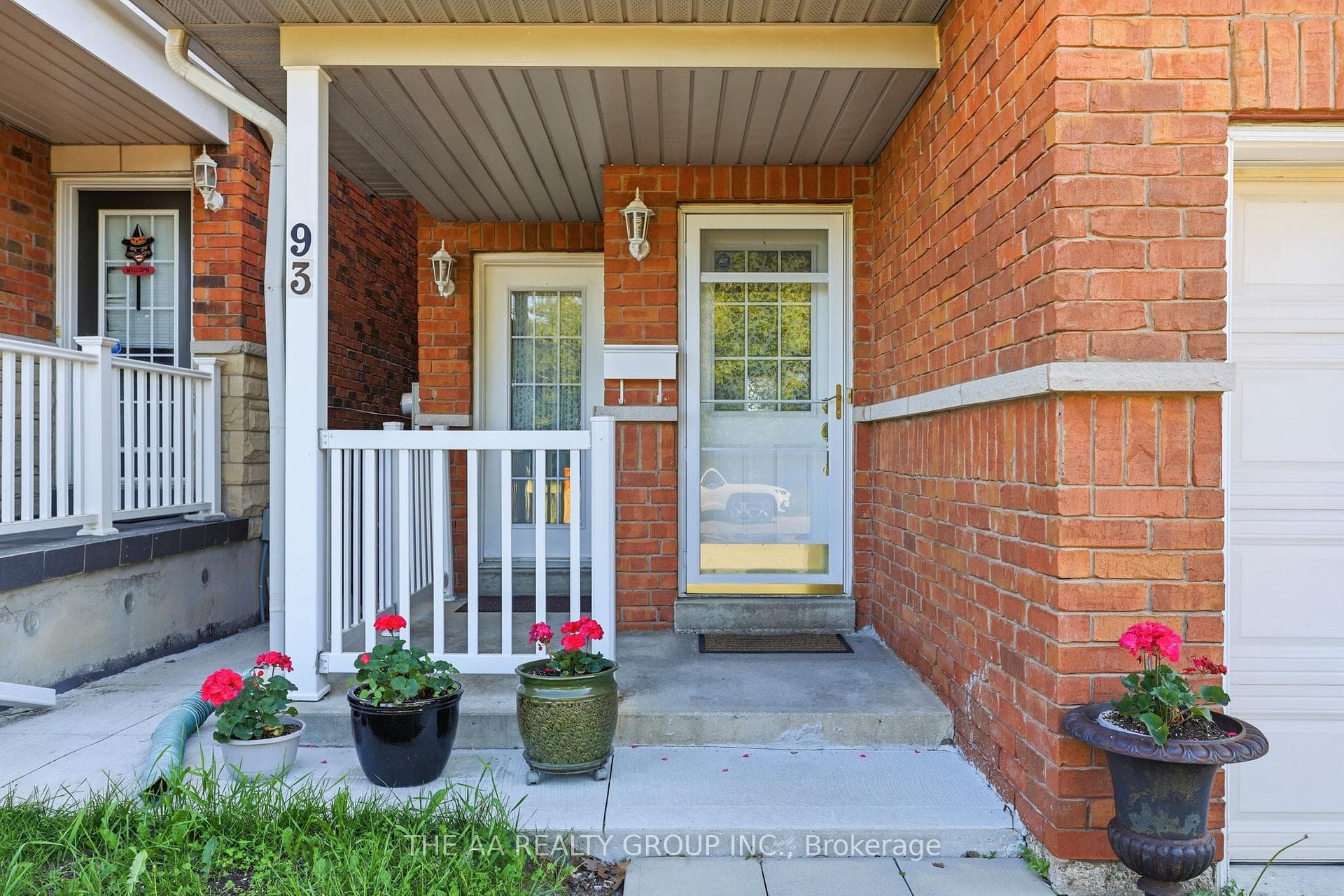 93 San Gabriele Place photo 3