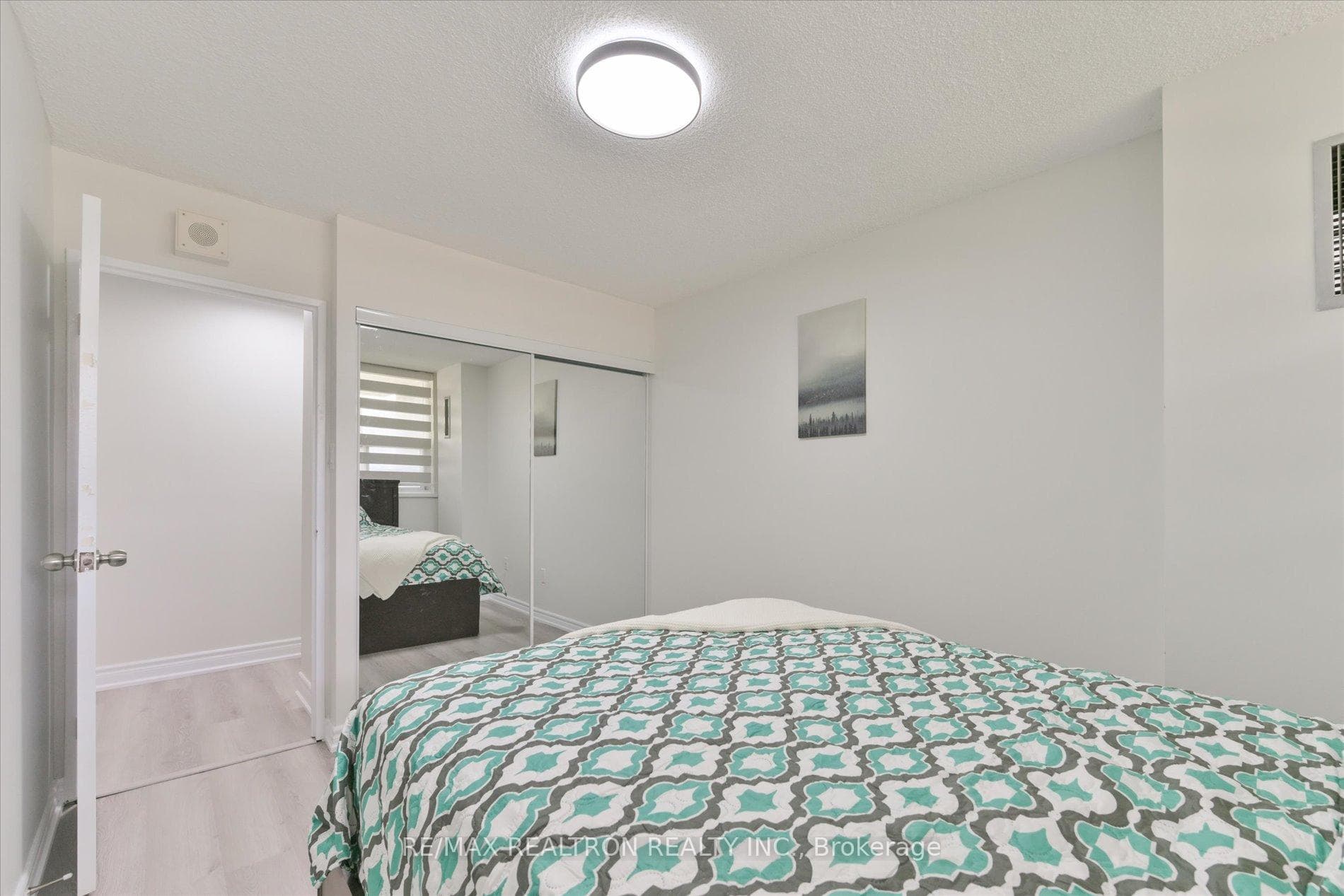 45 Silver Spring Boulevard Unit 108 photo 25