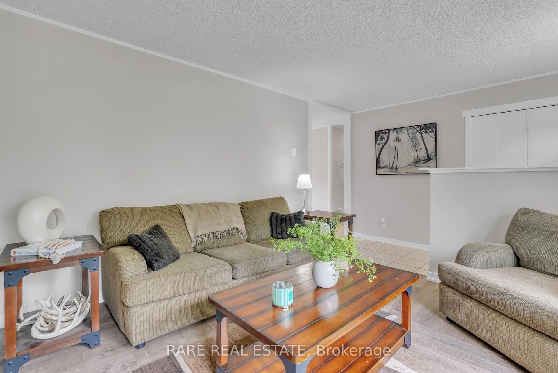 1121 Ferrier Avenue photo 11