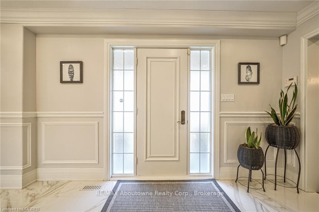 128 WHITTINGTON Place photo 6
