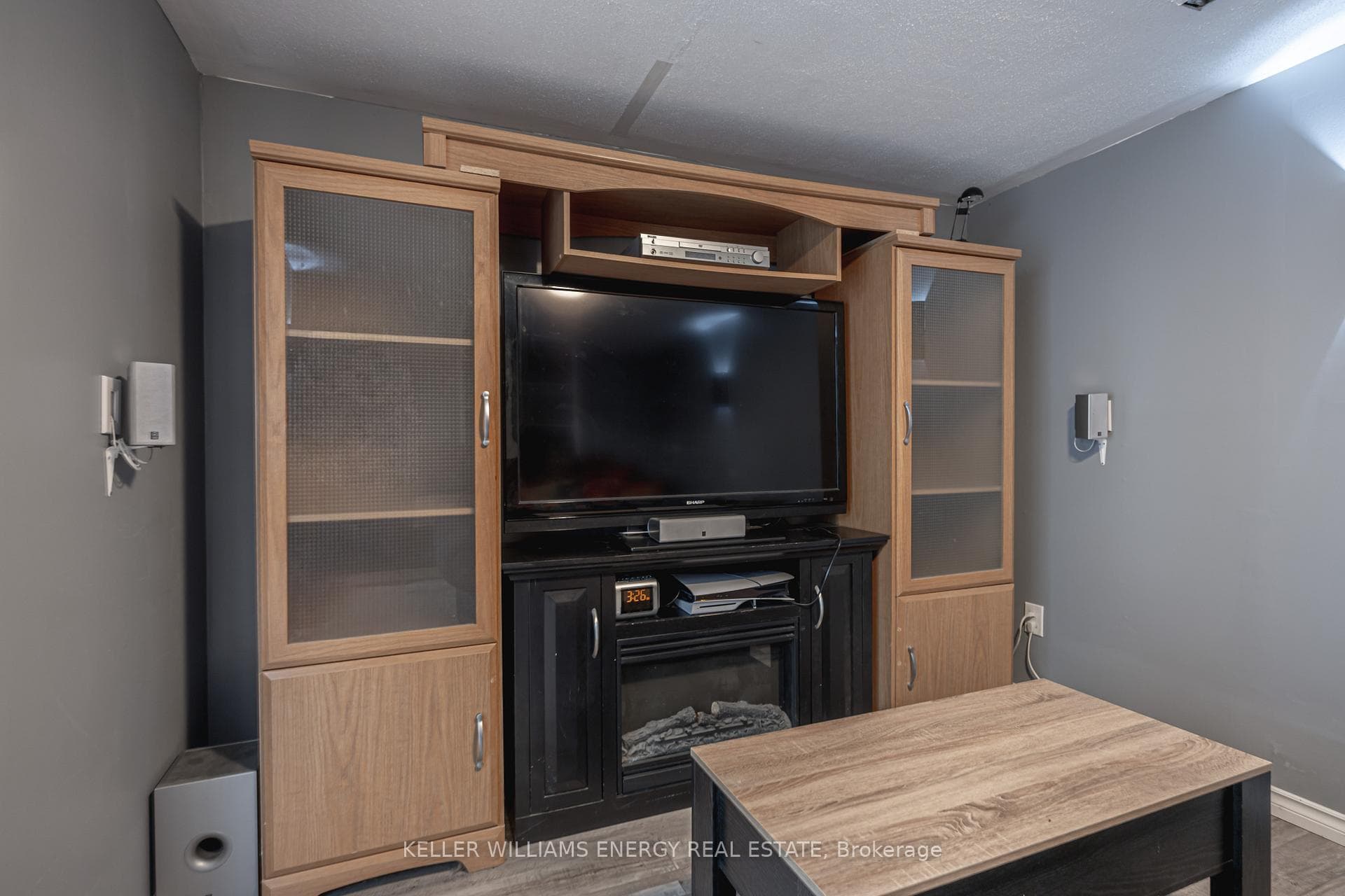 17 Barrow Court photo 36