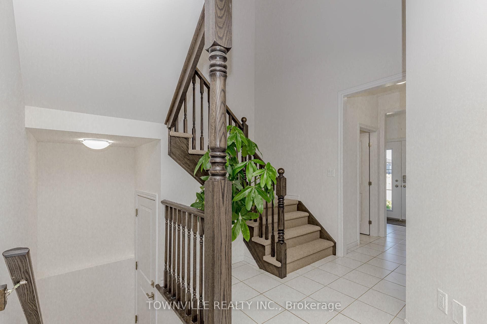 460 Blackburn Drive photo 7
