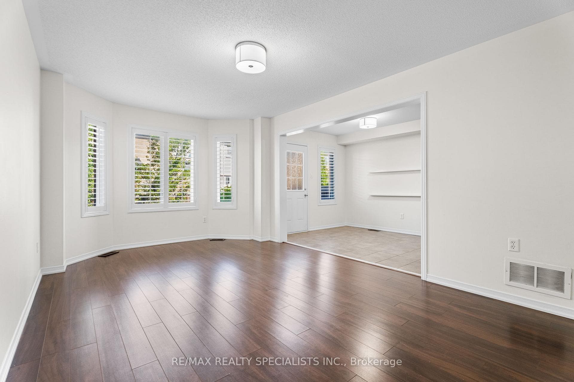 129 Lavery Heights photo 8
