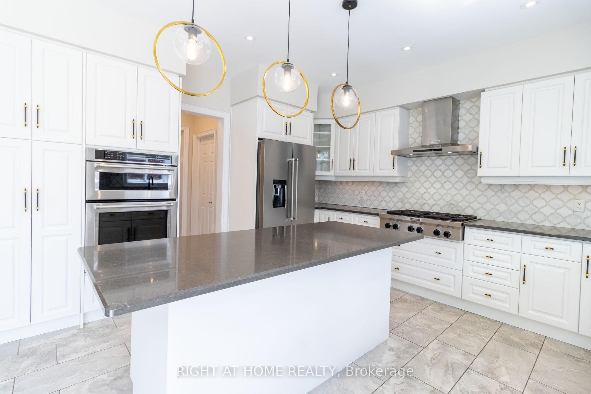 779 Snowberry Court photo 14