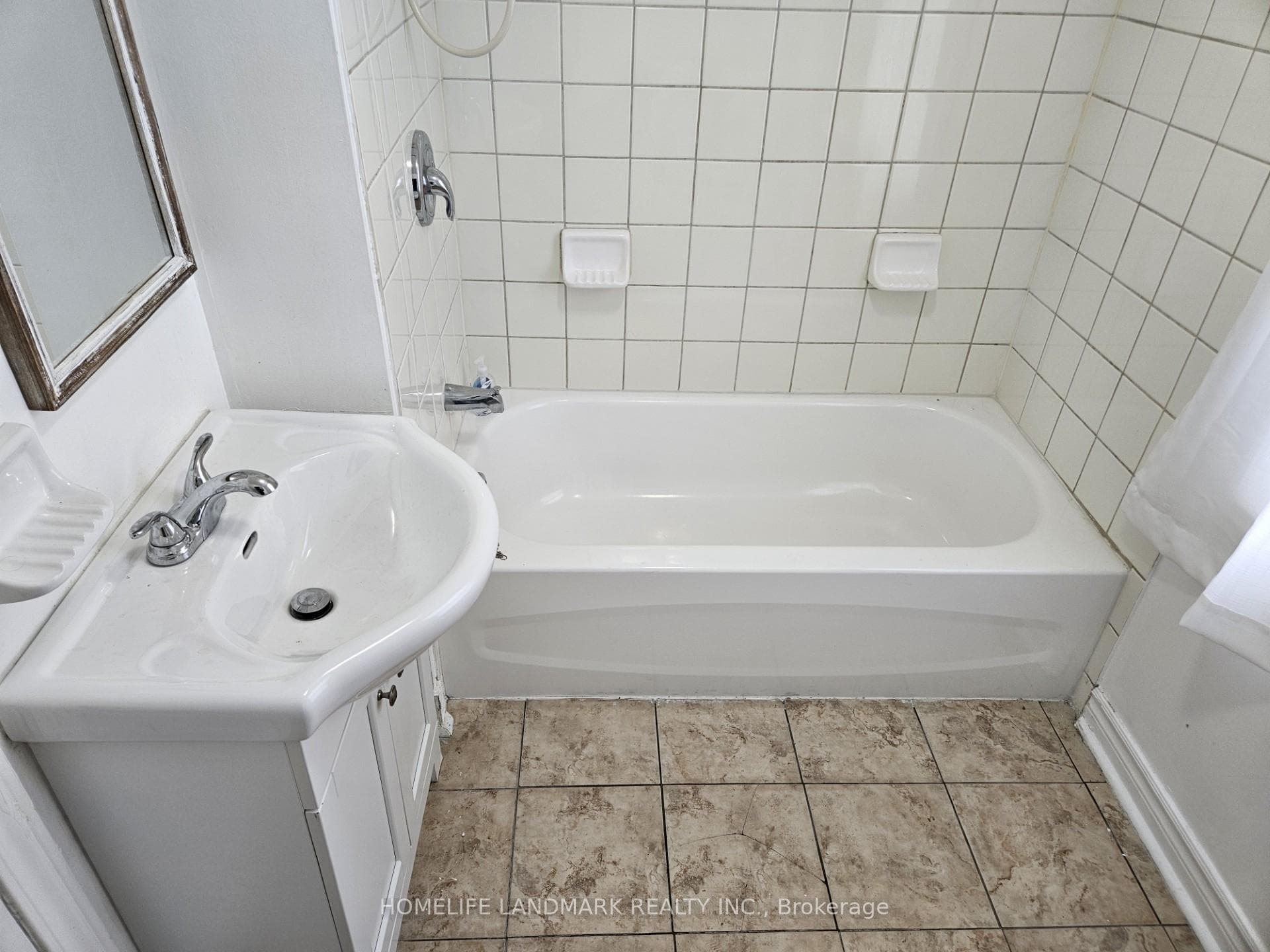 23 Ritson Road Unit 2 photo 12