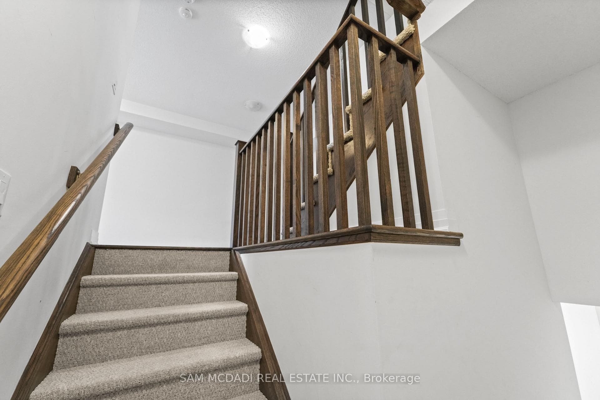 4083 Canby Street photo 6