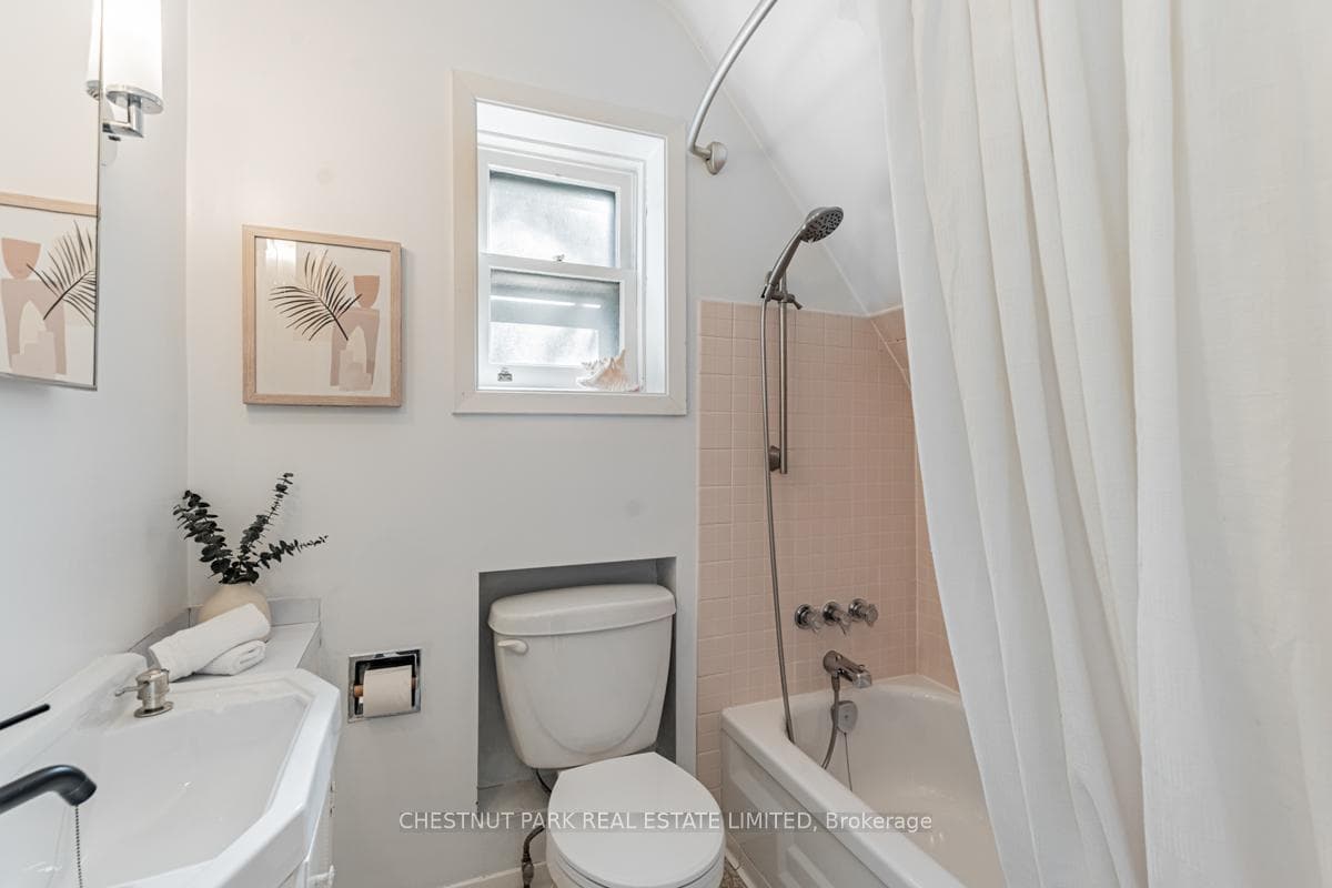 5 Duggan Avenue photo 47