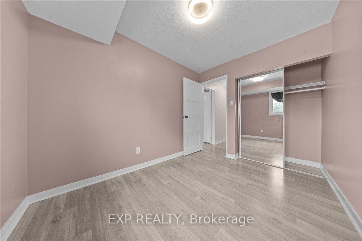 1449 Ridgebrook Drive Unit 167 photo 27