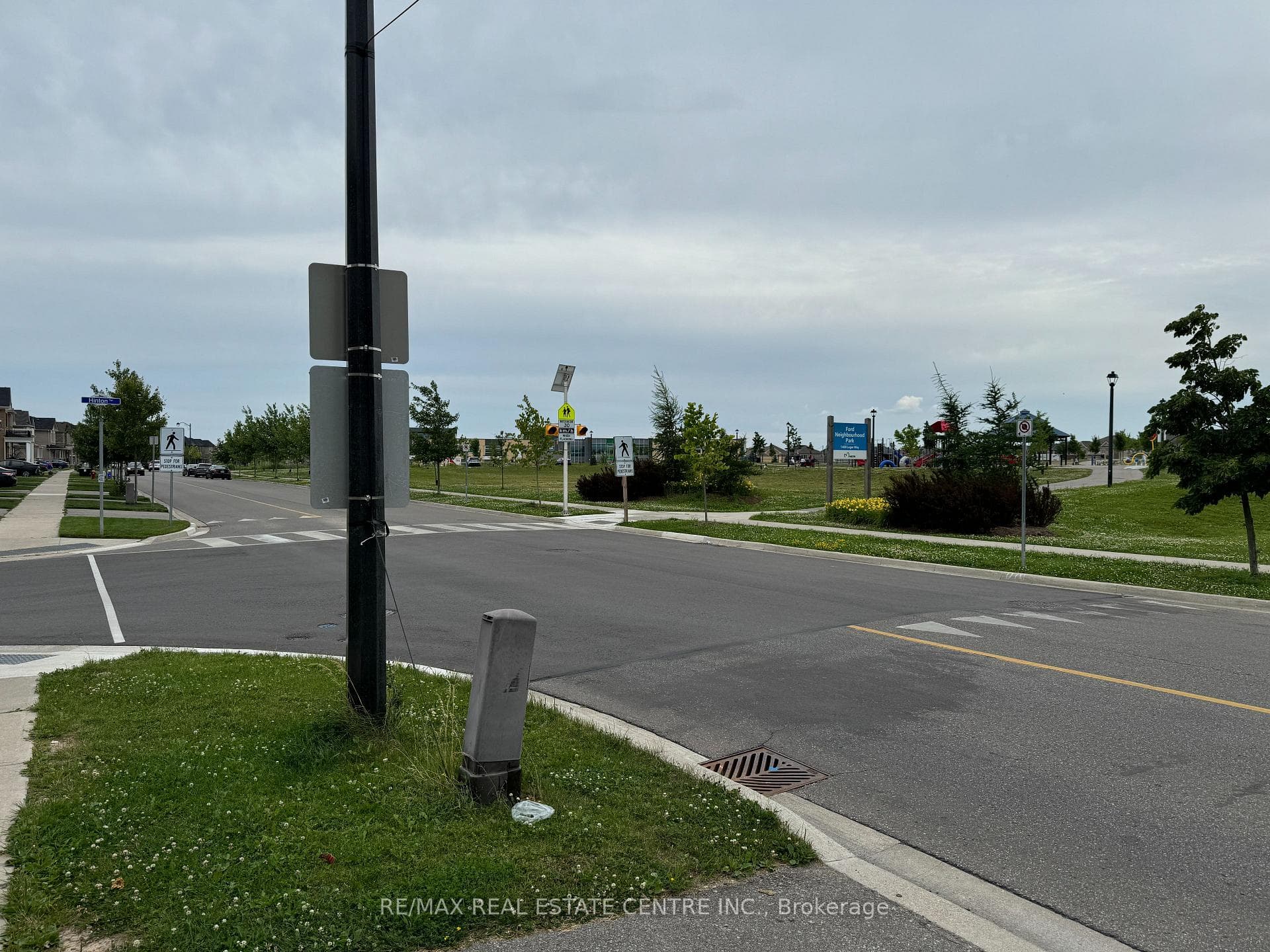 1359 Leger Way photo 4