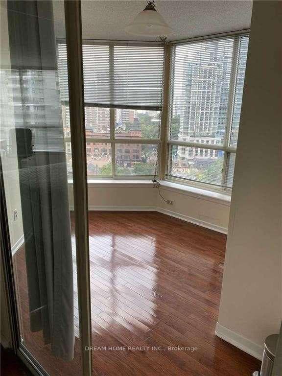 44 St Joseph Street Unit 1106 photo 11