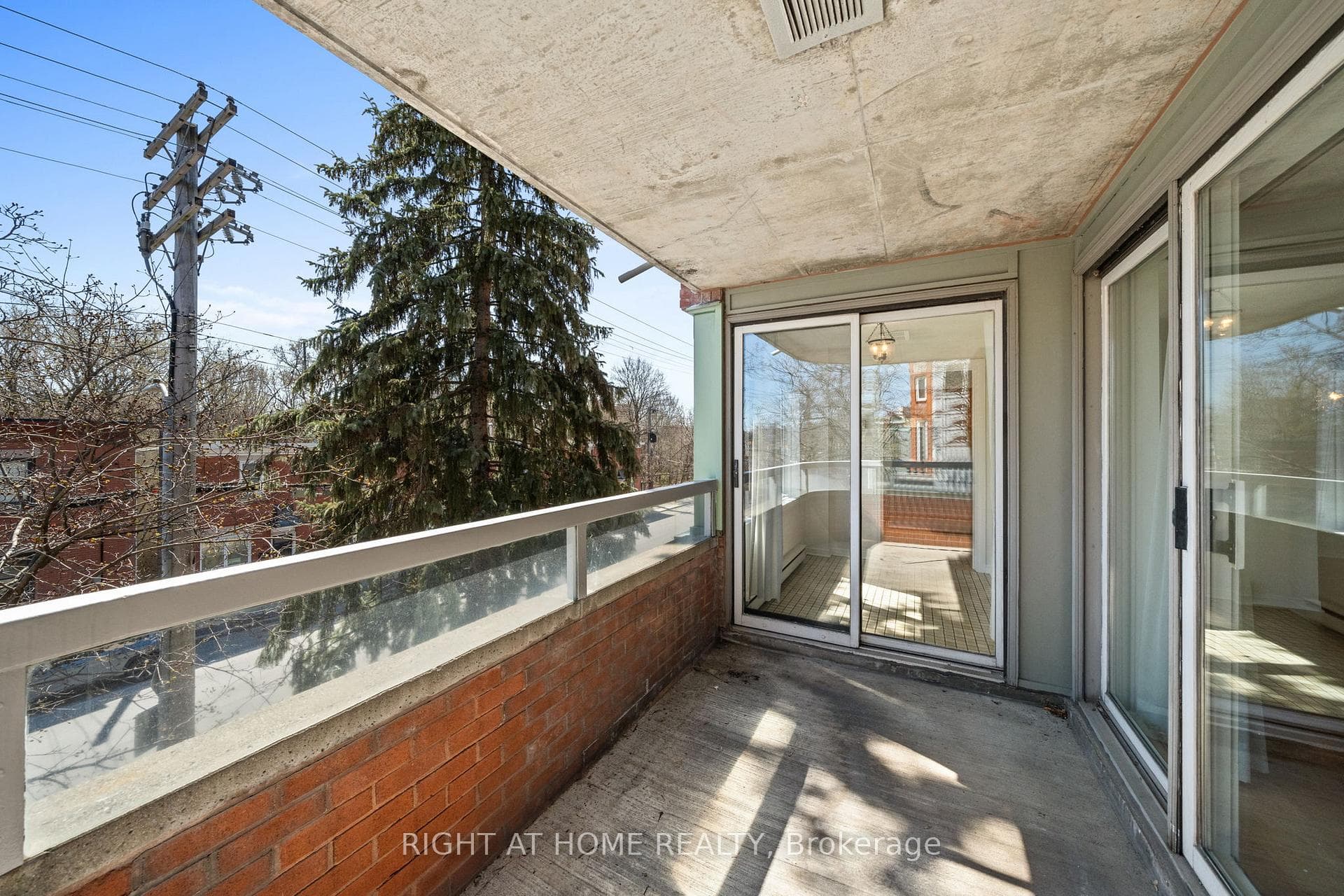 320 Crichton Street Unit 301 photo 38