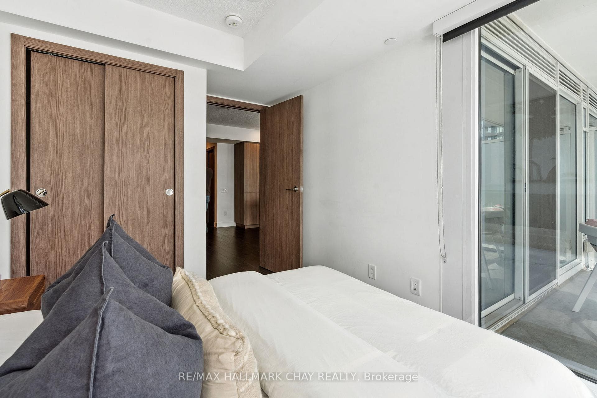 19 Bathurst Street Unit 2310 photo 28